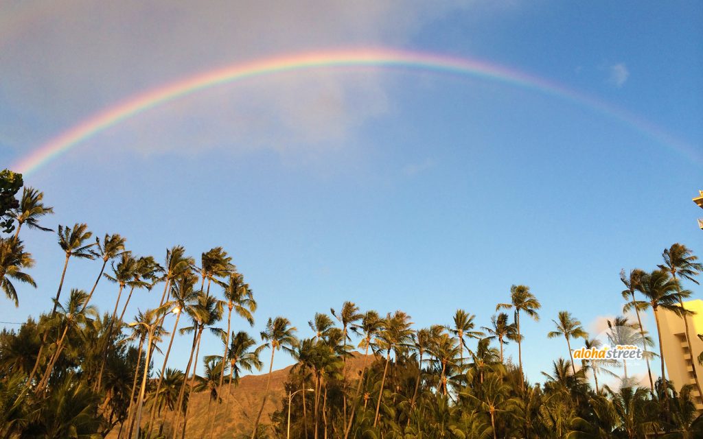 ダイヤモンドヘッド 虹 これぞレインボー ステート アロハストリート ハワイ