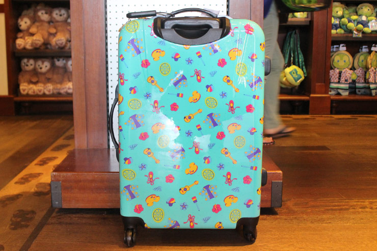 アウラニ限定スーツケース：$205