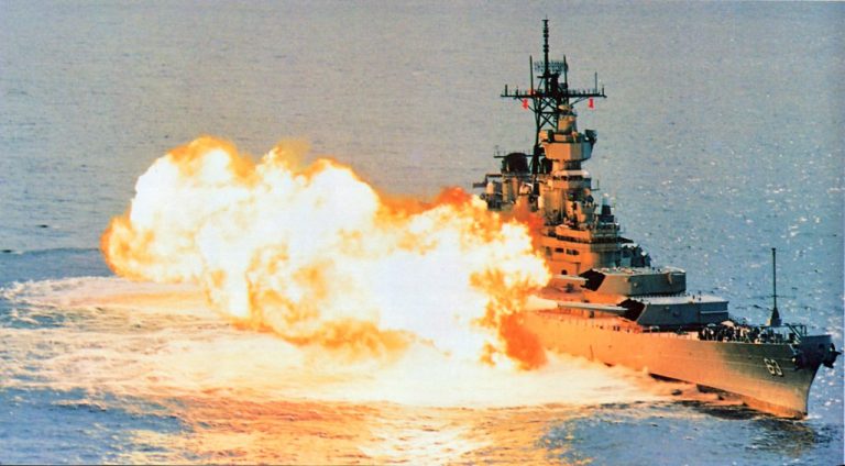 真珠湾 パールハーバー 戦艦ミズーリ記念館 のおすすめツアー 人気コースをご紹介 パールハーバー ファミリー カマアイナパス登場 アロハストリート ハワイの予約 クーポン