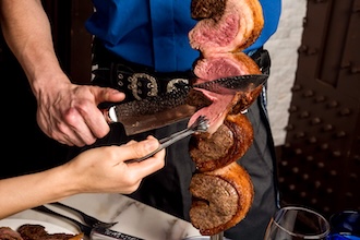 🍖 本場のシュラスコがアラモアナに！肉好きの楽園、ここにあり🔥