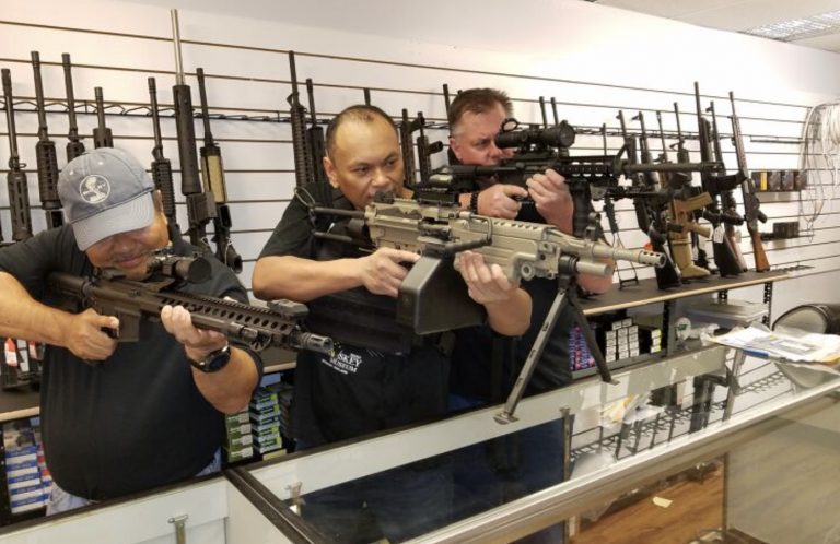 ハワイで実弾射撃体験