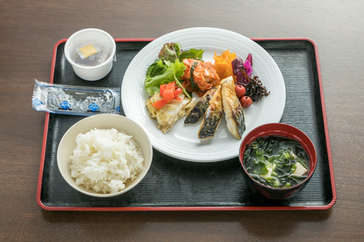 ハワイ ワンハンドレッド セイルズ レストラン＆バー