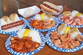 地元も観光客も夢中！ノースショア名物🦐