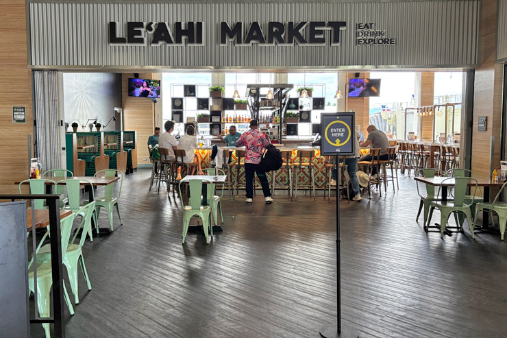 レアヒ・マーケット
営業時間：7:00～22:00