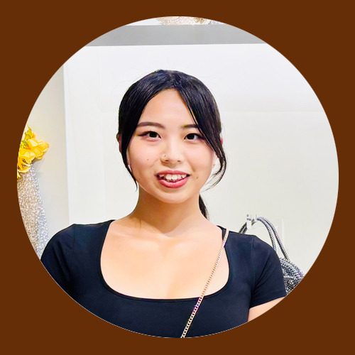 アイリさん（スタッフ）