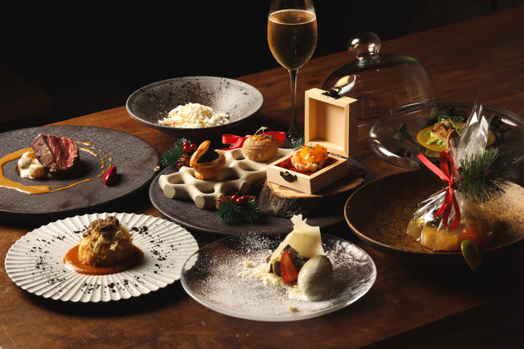 ワイキキの人気店のホリデーメニューでスペシャルディナー