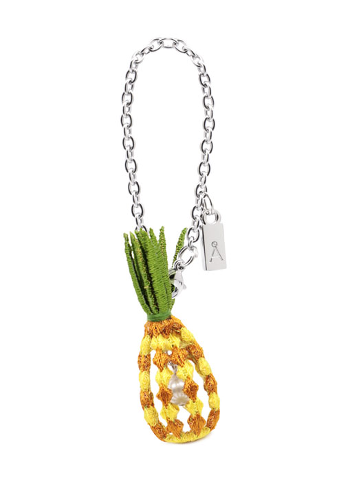 2日間限定 特製チャームを進呈