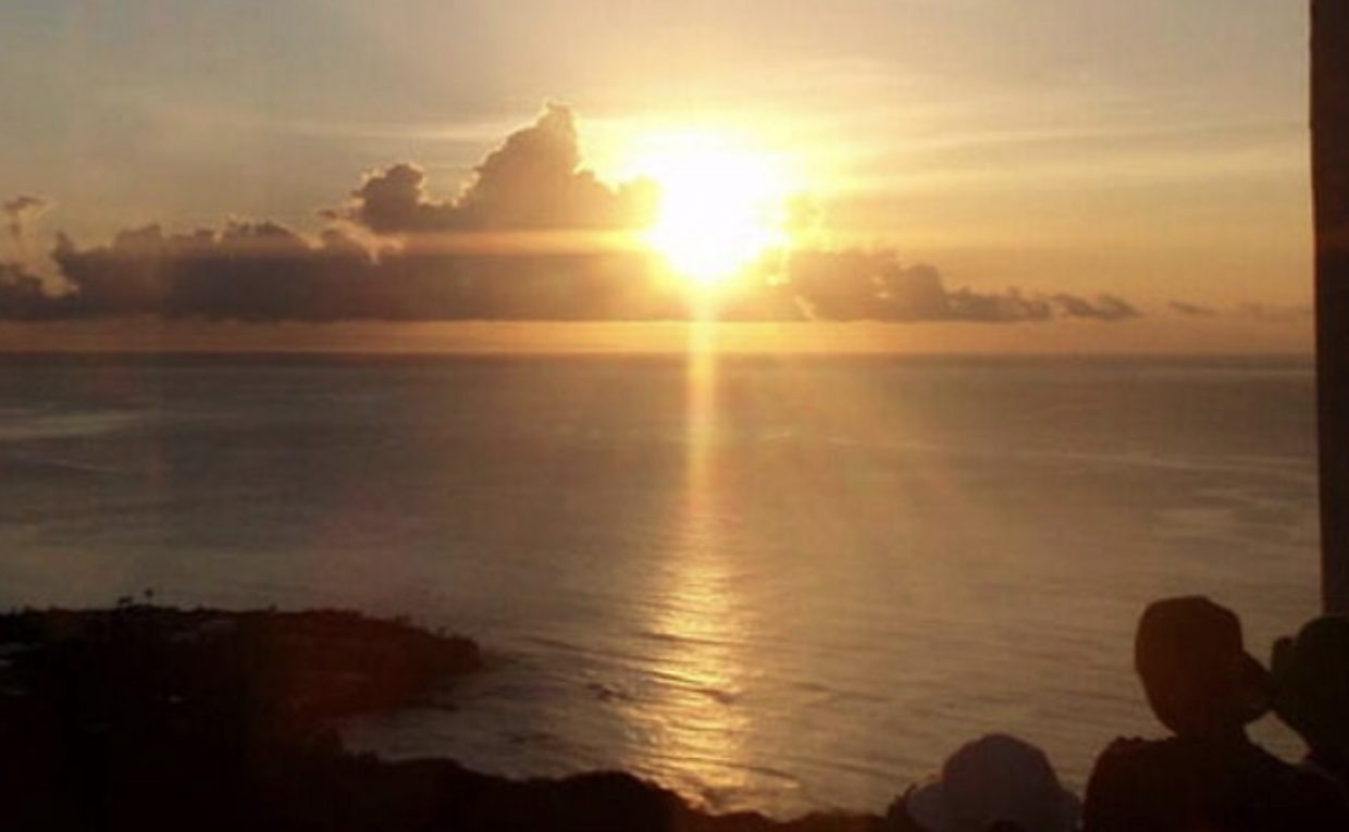 ダイアモンドヘッド日の出ハイキング！