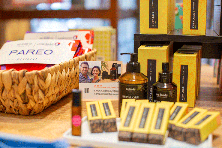 「UA Hawaii」のアイテム