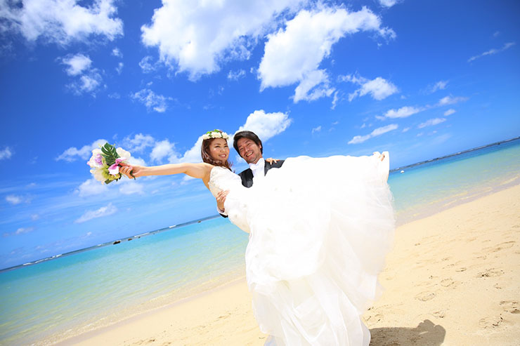 人生の節目にふさわしい記念撮影は暖かいハワイで
