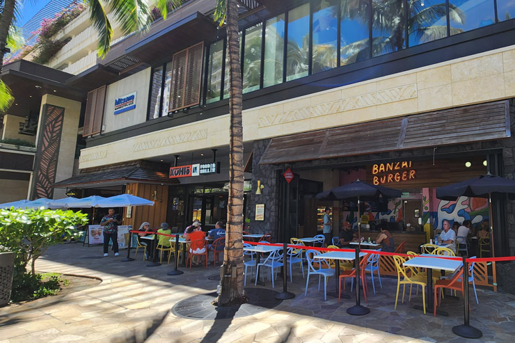 クヒオ・アベニュー・フード・ホール