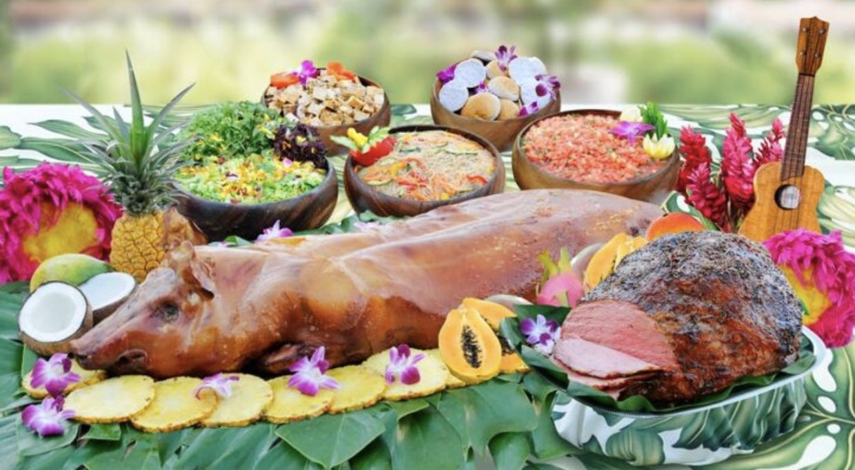 ハワイ伝統のルアウビュッフェを楽しみたい！