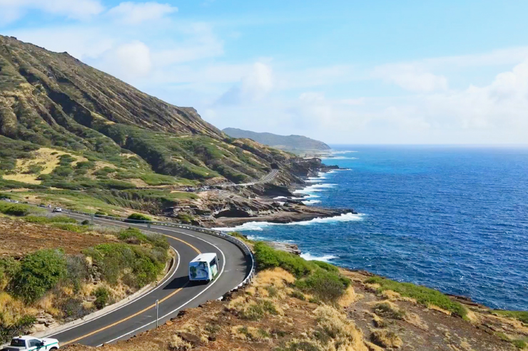 アンドユークリエーションが催行する人気の観光ツアー「アイランド＆ユー」