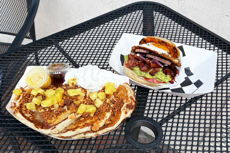 ワイキキに誕生！メキシカン＆ハワイのブランチカフェ「マンチ・アンド・ブランチ」