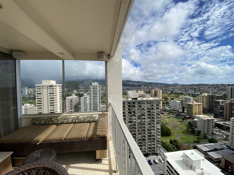 【ワイキキ中心×高層階】29階1ベッドルームの贅沢ステイ