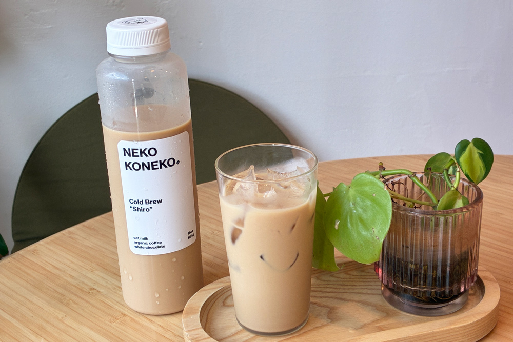 ハワイ ネココネコカフェ コールドブリュー シロ