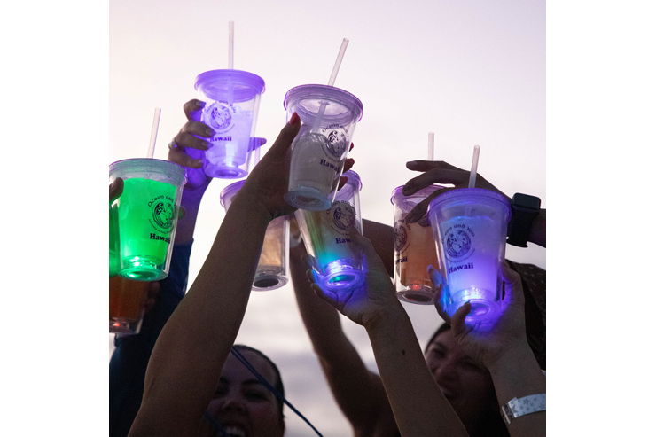 10月31日限定🎃 仮装でドリンクがもう1杯無料に👻✨